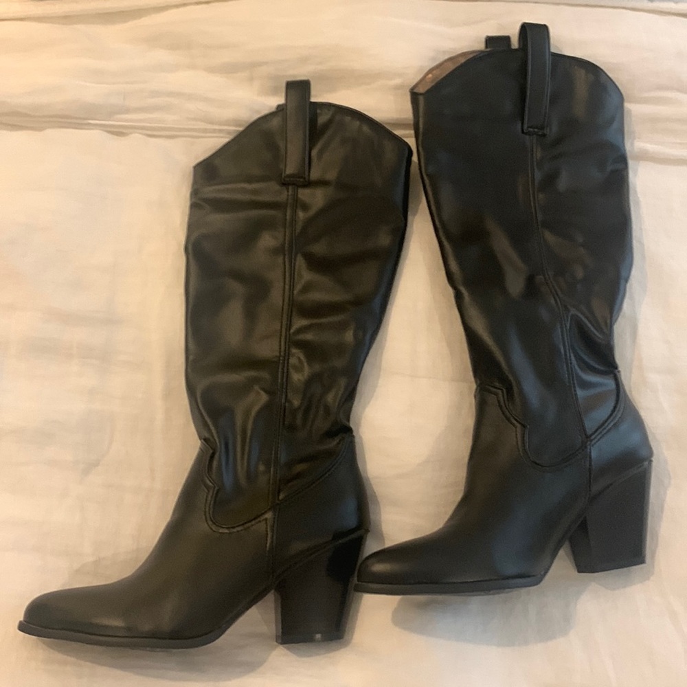 BRAND NEW, never worn!!! Black western style tall boots, size 8.5 (European 41)